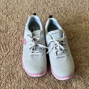 Skechers Women's Gray and Pink Athletic Sneakers